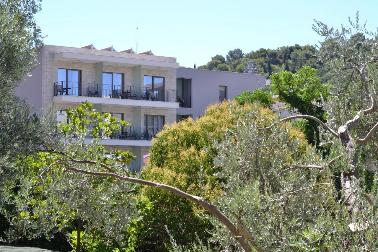 Kuca Radovic Hotel Petrovac Exterior photo