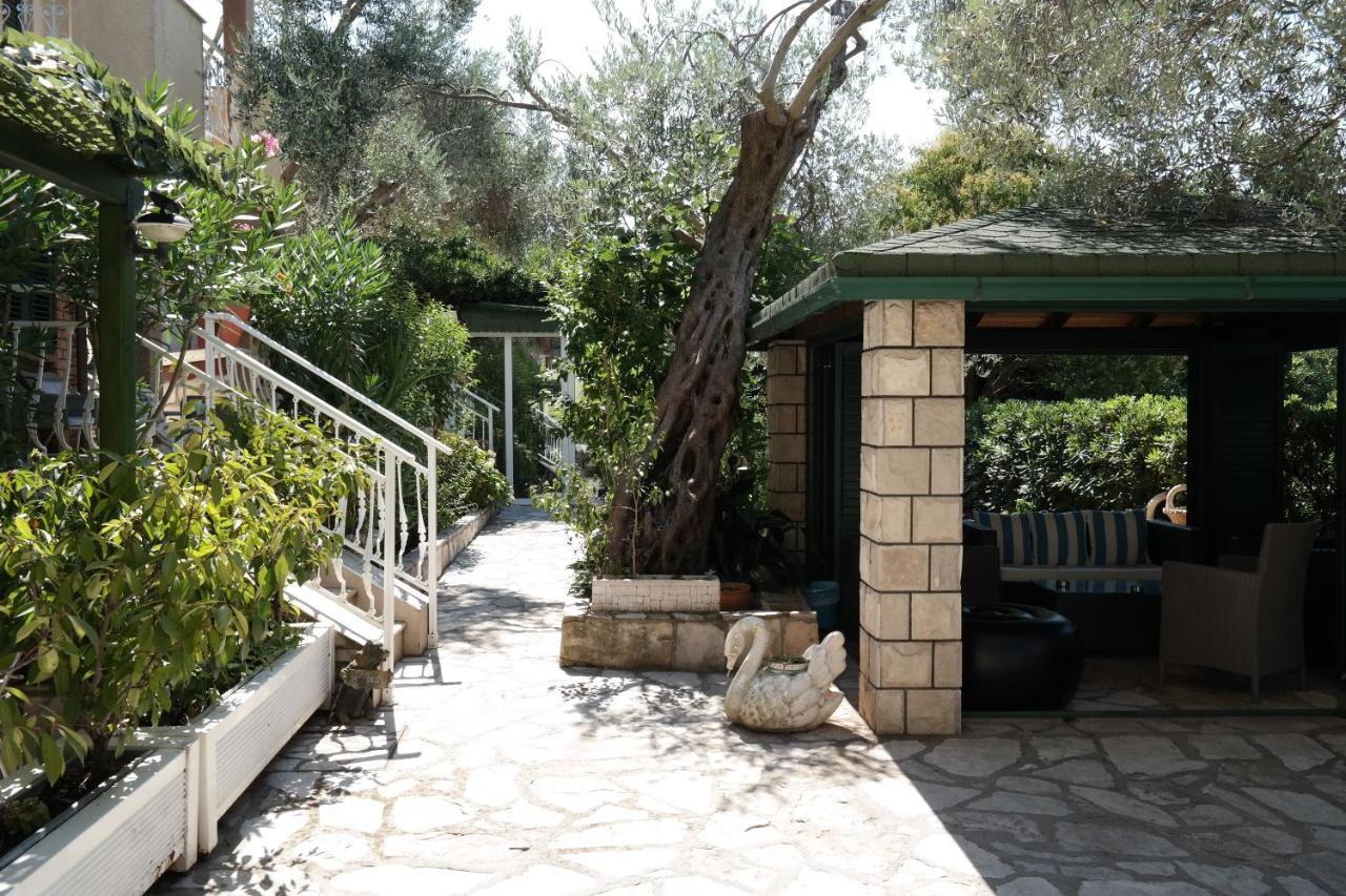 Kuca Radovic Hotel Petrovac Exterior photo